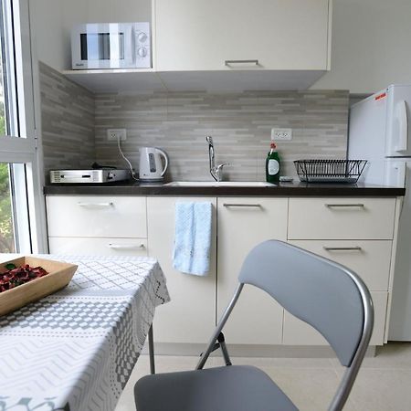 Olga Beach Apartment 28 Haifa Exteriér fotografie